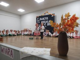 2025-11-06 Święto rogala w Osieku